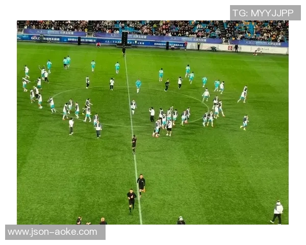 微信足球小视频带你领略精彩瞬间分享球场激情与快乐